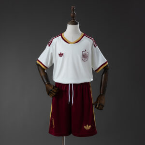 Camiseta + pantalon España away niño 2026