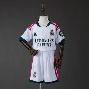 Camiseta + pantalón Madrid home niño 26/27