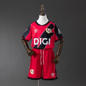 Camiseta + pantalón Rayo Vallecano away niño 25/26