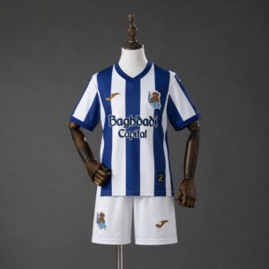 Camiseta + pantalón Real Sociedad home niño 26/27