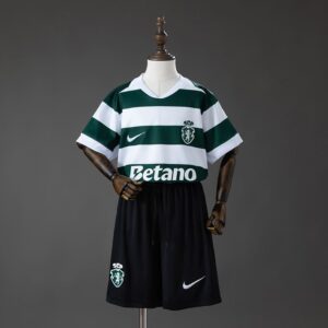 Camiseta + pantalón Sporting CP home niño 26/27